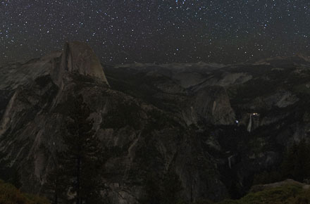 Photo of the Day: Milky way over Glacier Point by Kartik Ramanathan