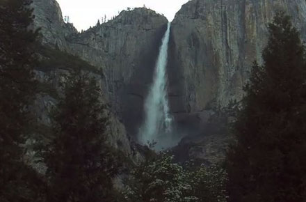 Yosemite Falls Webcam Timelapse by Jorma Rodieck
